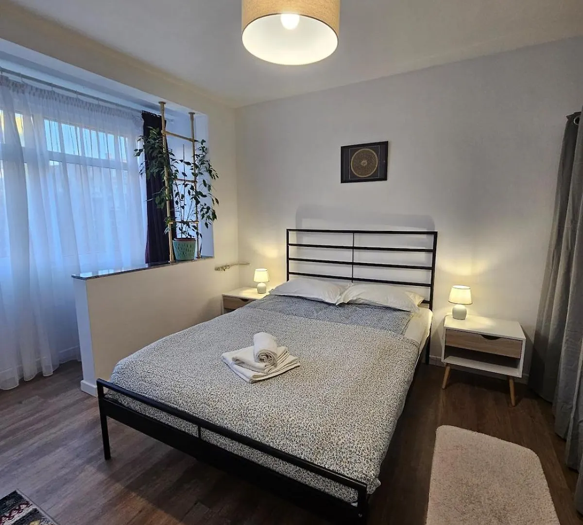 Central, Happy Apartment Wi Fi Bucharest Romania
