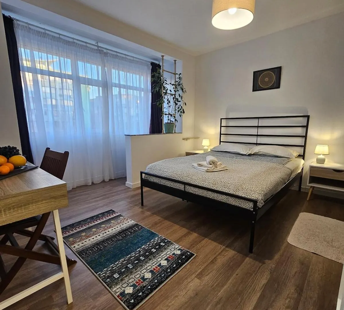 Central, Happy Apartment Wi Fi Bucharest